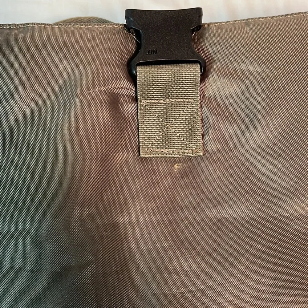 STM Scout 2 Medium Laptop Shoulder Bag , Olive